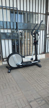 Load image into Gallery viewer, U5 cross trainer